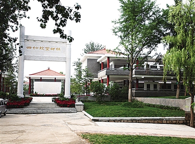 西柏坡丰碑林.jpg